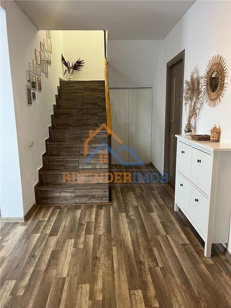 Clinceni Oportunitate vila tip duplex stadion
